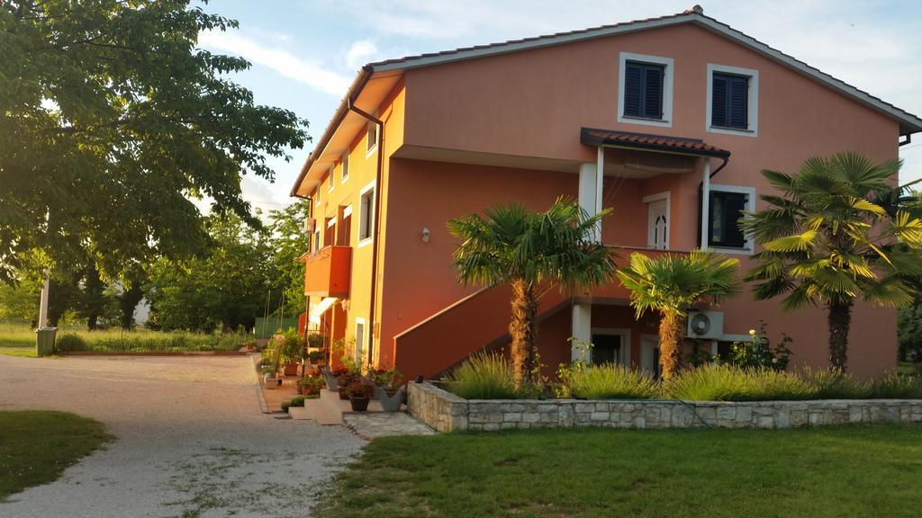 Apartments Davor Umag Exterior foto